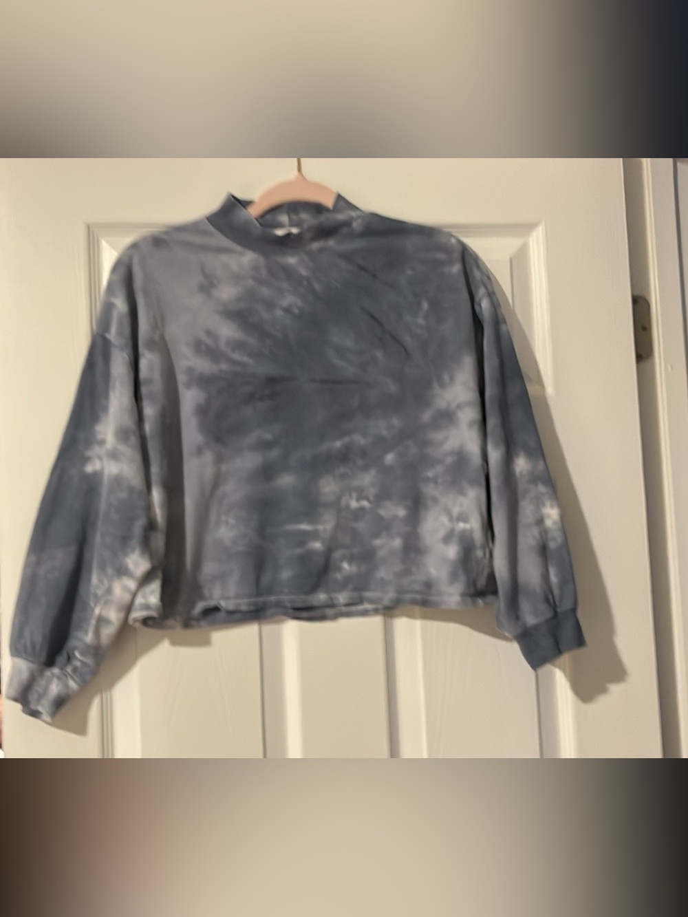 Lush Blue Tie-Dye Mock Neck Cropped Sweatshirt